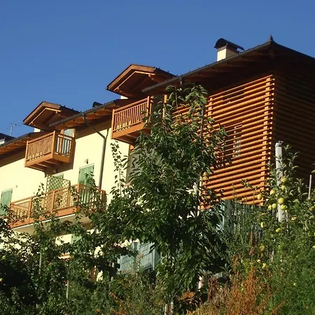 Agritur Al Paradis - * Portolo (Ville d'Anaunia, Trento)